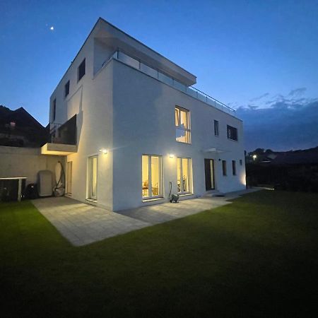 V.I.P Appartement Boettstein ภายนอก รูปภาพ