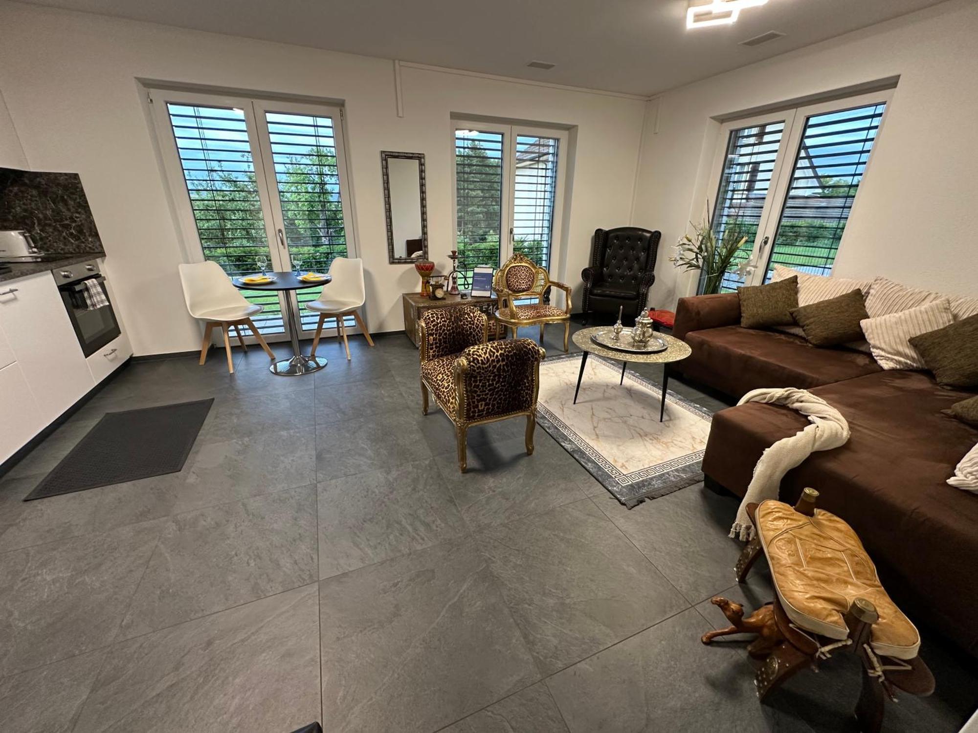 V.I.P Appartement Boettstein ภายนอก รูปภาพ
