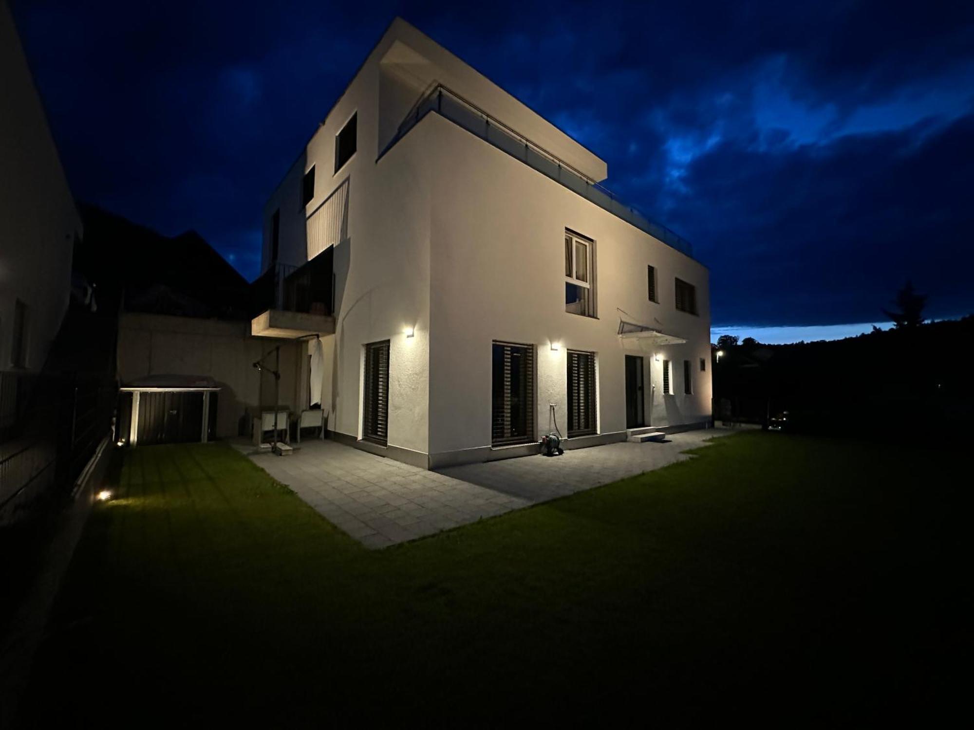 V.I.P Appartement Boettstein ภายนอก รูปภาพ